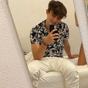 Meet your Posher, Guillem